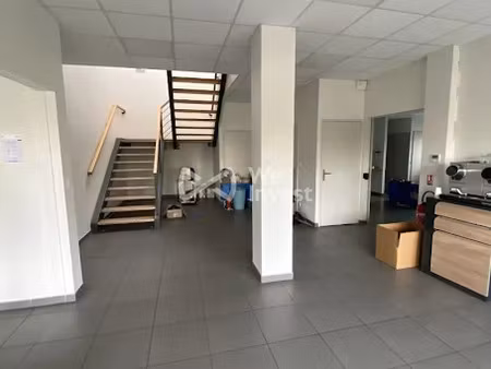 location locaux professionnels 0 pièces 370 m² à pau (64000)  4 070 €