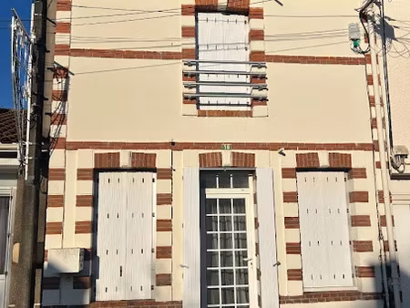 location maison 3 pièces 83.43 m² à touvois (44650)  670 €