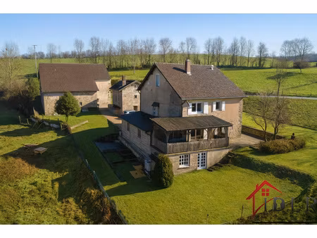 ensemble immobilier d'exception avec vue panoramique à fouge