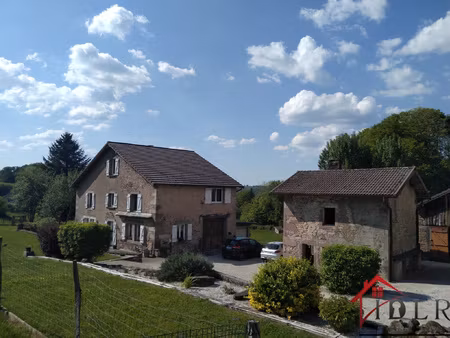maison rénovée avec vue panoramique + gîte