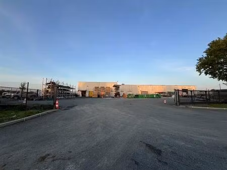 vente/location local d'activités prin deyrancon 8 620 m²