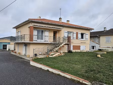 vente maison 7 pièces 174 m² à gontaud-de-nogaret (47400)  159 000 €
