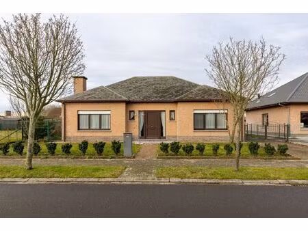 bungalow op rustige ligging nabij de schelde