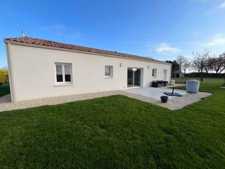 maison plain-pied neuve proche de saint jean d'angely (17)