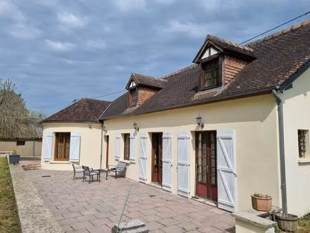 location maison 6 pièces 148 m² à neaufles-saint-martin (27830)