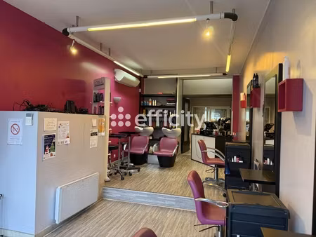 fonds de commerce - 131 m²