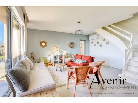 vente maison 7 pièces 238.17 m² à saint-loup (69490)  590 000 €