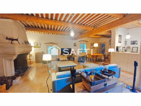 vente maison 6 pièces 200 m² à ménerbes (84560)  845 000 €