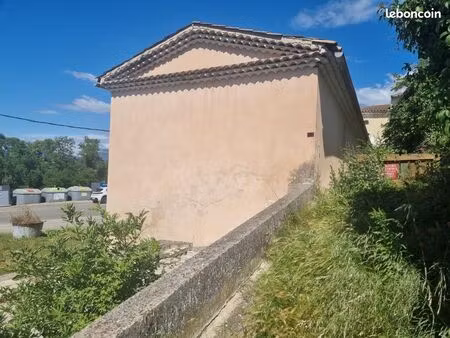 maison 2 pièces 230 m²