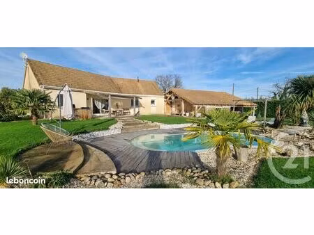 maison de ville 7 pièces 147 m²