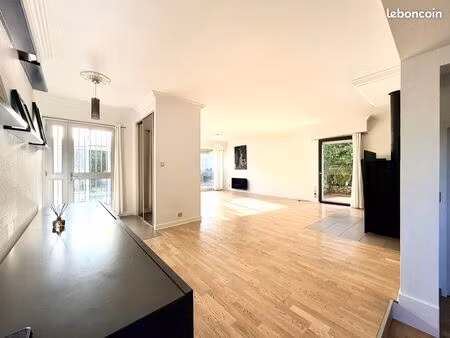 maison archi f5 quartier calme