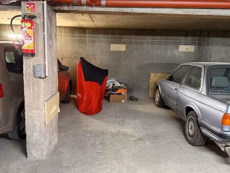 loue parking rue de nanterre