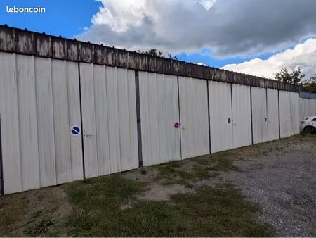 loue garages grande dimensions