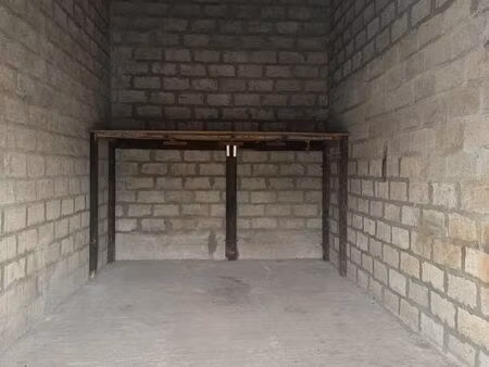 a louer garage de 20 m2 rempart angoulême