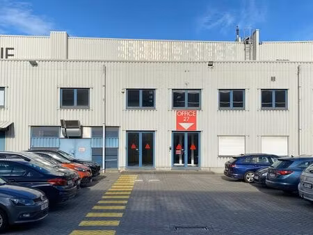 bien professionnel à louer à desteldonk € 3.563 (lim7a) - panorama b2b gent kantoren | zim