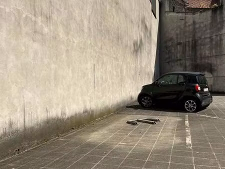 garage à louer à saint-gilles € 110 (likqd) - best partner bruxelles | zimmo