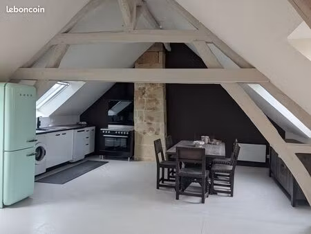 a louer grand f3 de 100 m2 plein centre vic sur aisne