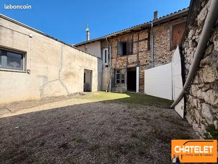 maison de village 4 pièces 94 m²