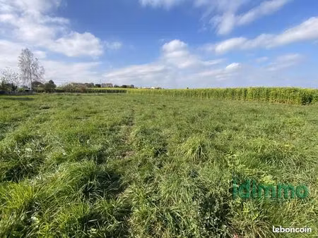 terrain 884 m² eclassan