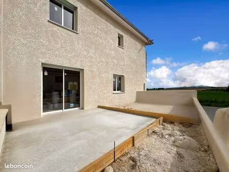 maison de village 4 pièces 85 m²