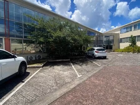 bureaux 162 m² fort de france