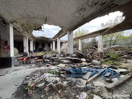 terrain 704 m² bourg-saint-andéol