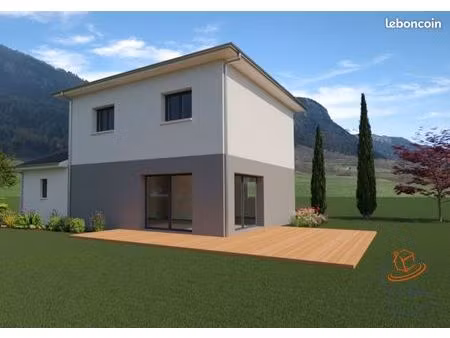 maison 4 pièces 104 m²