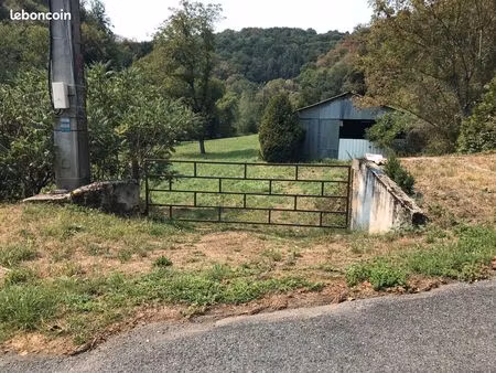pré et hangar agricole