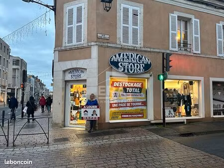 local commercial 90 m² chateauroux