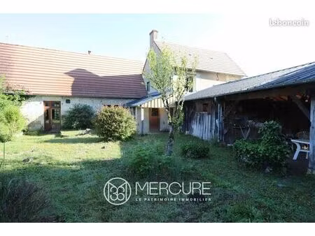 maison 9 pièces 235 m²