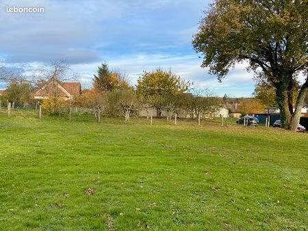terrain 600 m² marigne laille