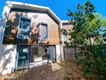 maison 4 pièces 82 m²