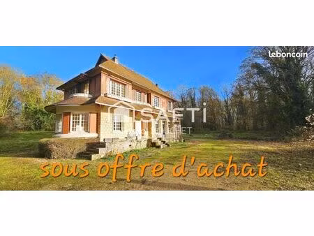 maison 9 pièces 200 m²