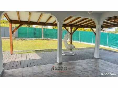 villa 4 pièces 100 m²