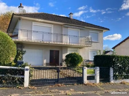 maison individuelle dans un lotissement près d’aurillac 150 m2