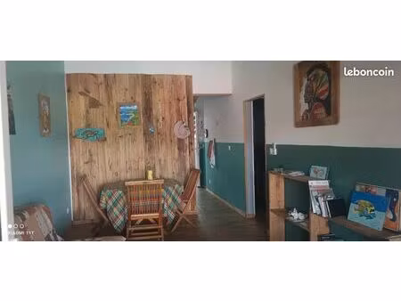 petite maison rénovée avec jardin