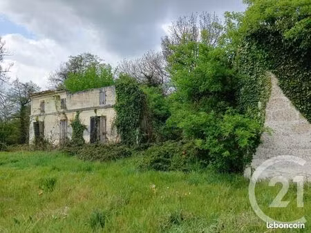 maison 1 pièce 100 m²