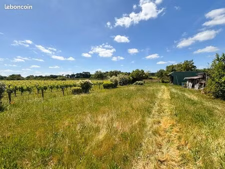 terrain 745 m² fargues