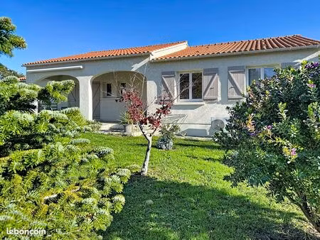 villa 5 pièces 152 m²