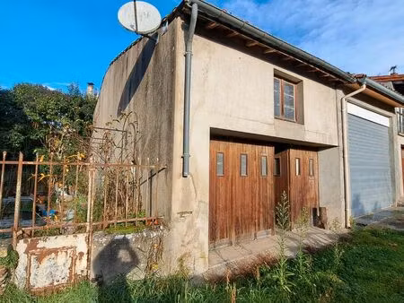 parking/box 1 pièce 25 m²