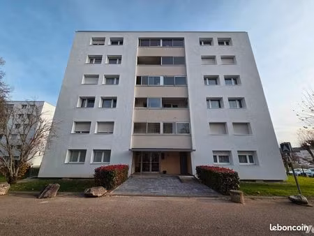 appartement 4 pièces 76 m²