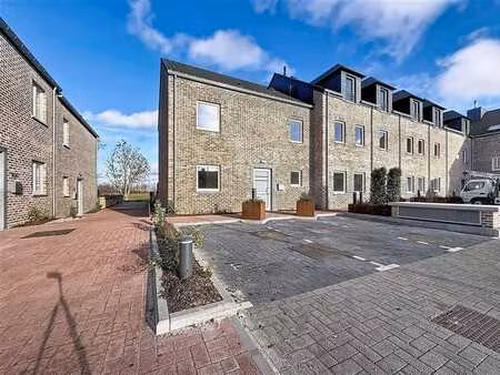 magnifique maison 4 ch - disponible à l'acte