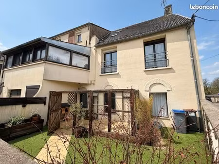 triplex 5 pièces 100 m²