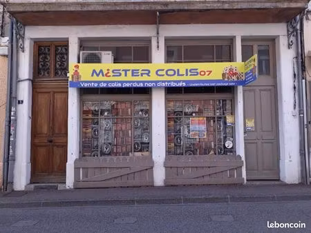 local à louer pour saison 2026  centre vallon