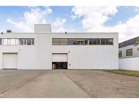 entrepôt combiné avec des bureaux à louer à zaventem !