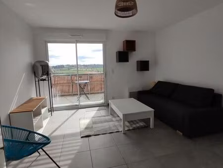 studio 1 pièce 25 m²