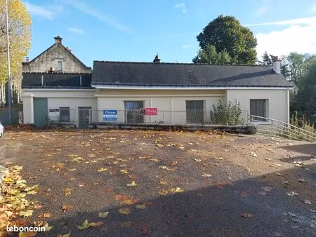 local commercial / bureaux à louer