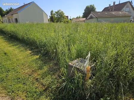 terrain 658 m² villenauxe-la-grande