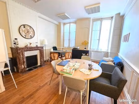 local commercial 80 m² beaugency