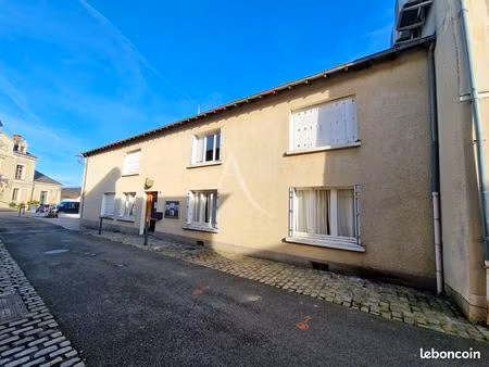 local commercial 190 m² thouarce